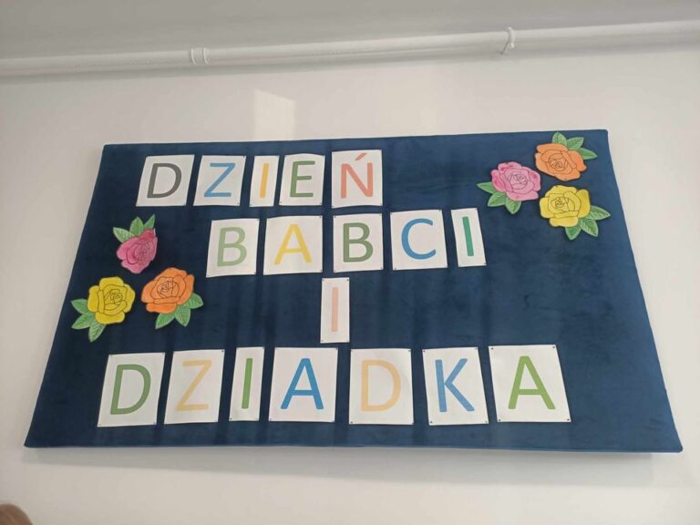 Dzień Babci i Dziadka -świętujemy